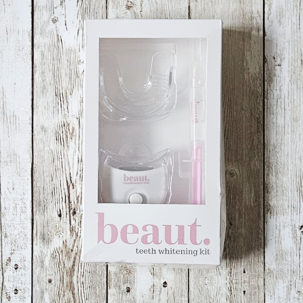Beaut Teeth Whitening Kit & Applicator